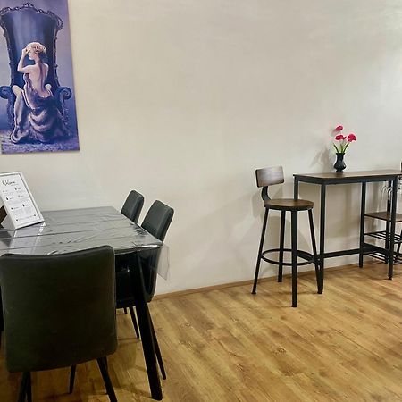 Kael Apartment تبليتسه المظهر الخارجي الصورة